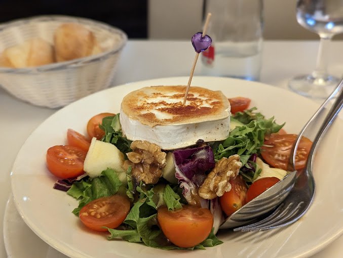 PXL_20230214_192310637.PORTRAIT